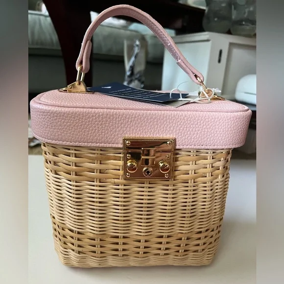 Tommy Bahama Wicker Leather Purse Crossbody Bag - Picture 1 of 9